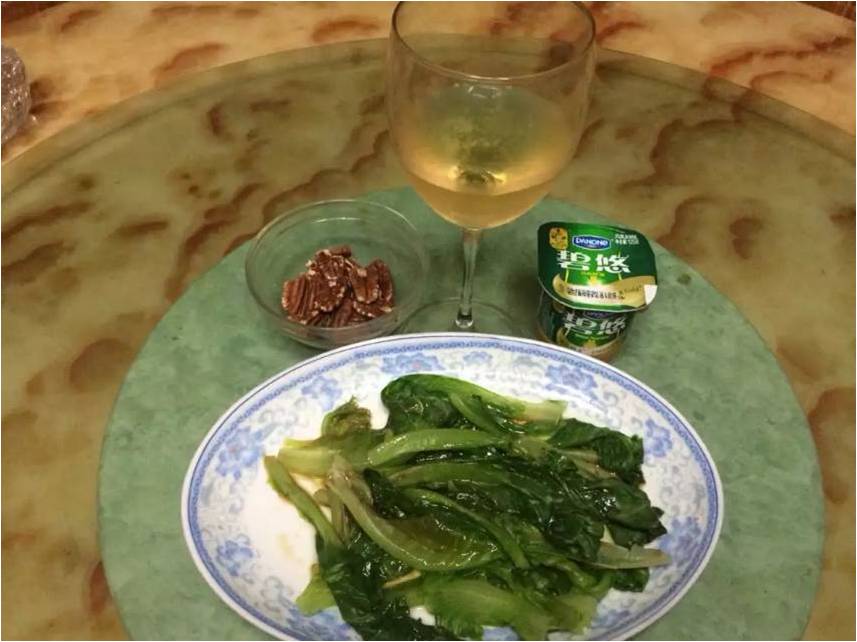這是我的營養(yǎng)餐，還是你的營養(yǎng)餐，給你的作物也做做營養(yǎng)餐吧